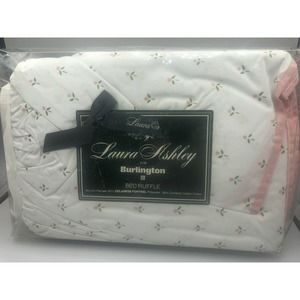 Laura Ashley CASTLEBERRY NEW KING Bedskirt Dust Ruffle Cotton Blend NEW IN PACK